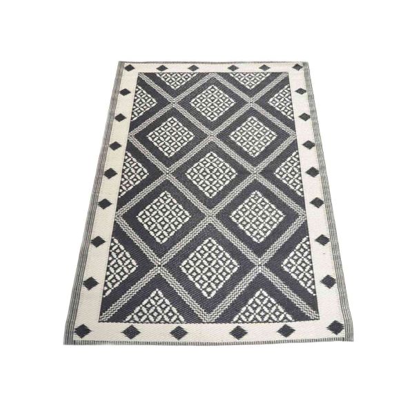 Nordje Teppich Outdoor | schwarz/weiss Muster | 120x180cm | aus Recycling-Material